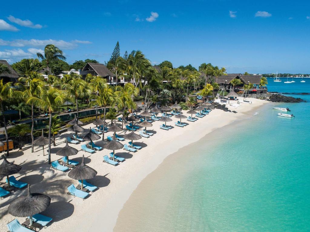 Resorts-Beachcomber-02