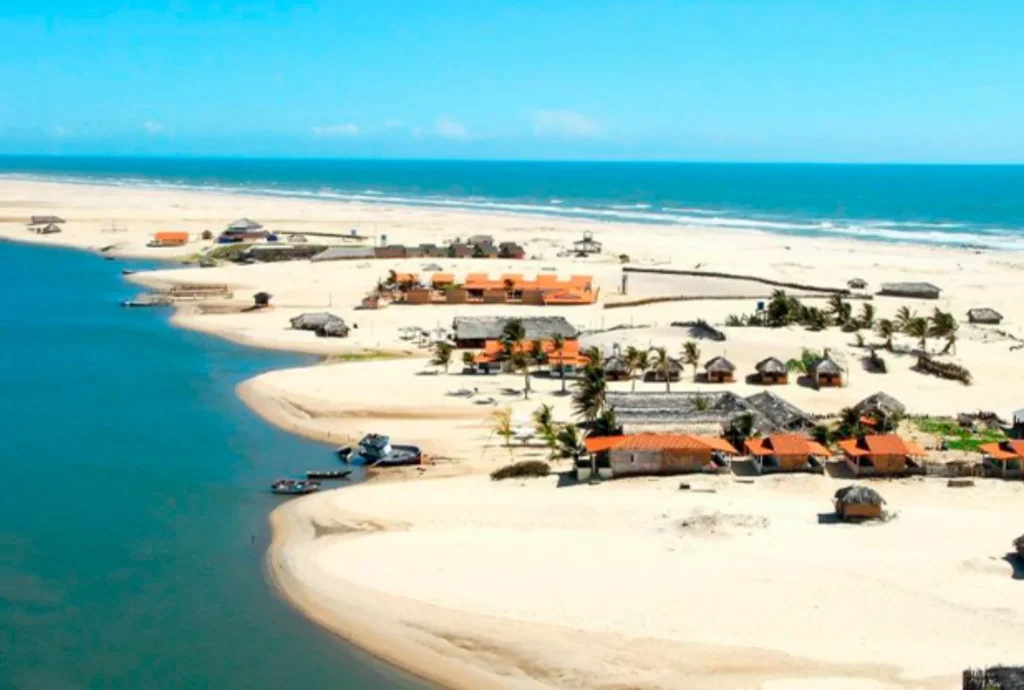 Entre Barreirinhas, Santo Amaro e São Luís, paisagens exuberantes e belas descobertas revelam a essência do Maranhão.